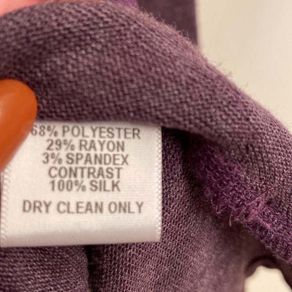 Cute light weight shawl - Picture 4 of 5